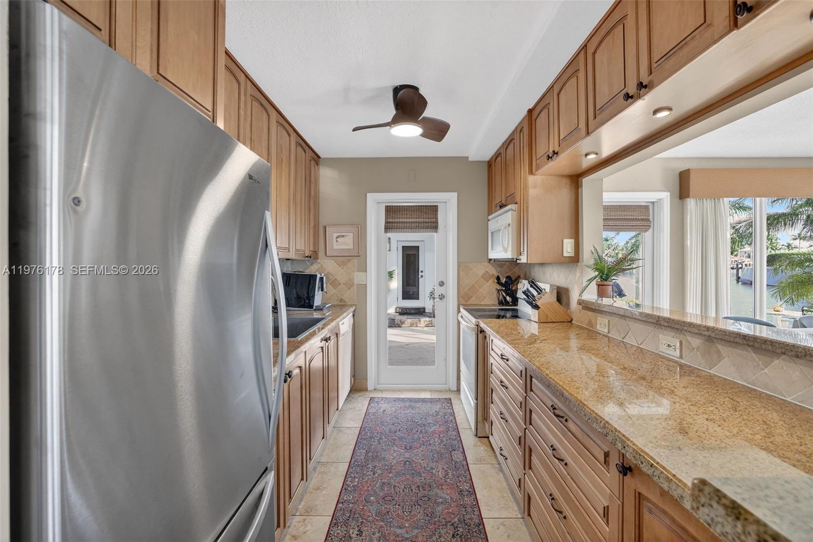 OASIS-NURMI ISLE CO-OP - Residential Lease