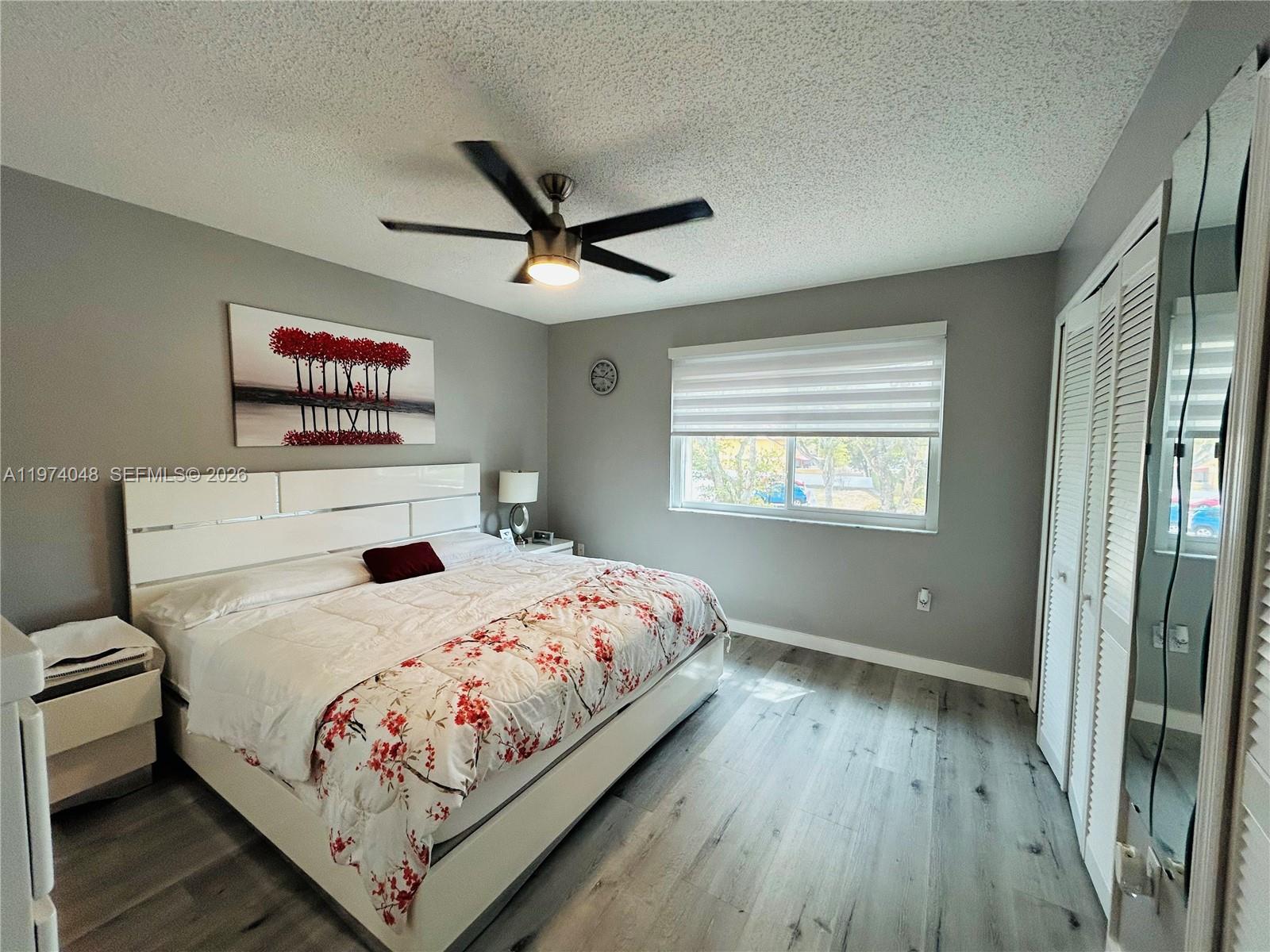 KENDALE LAKES NORTH SEC 9 - Residential