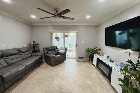 13890 SW 64th St Miami FL 33183