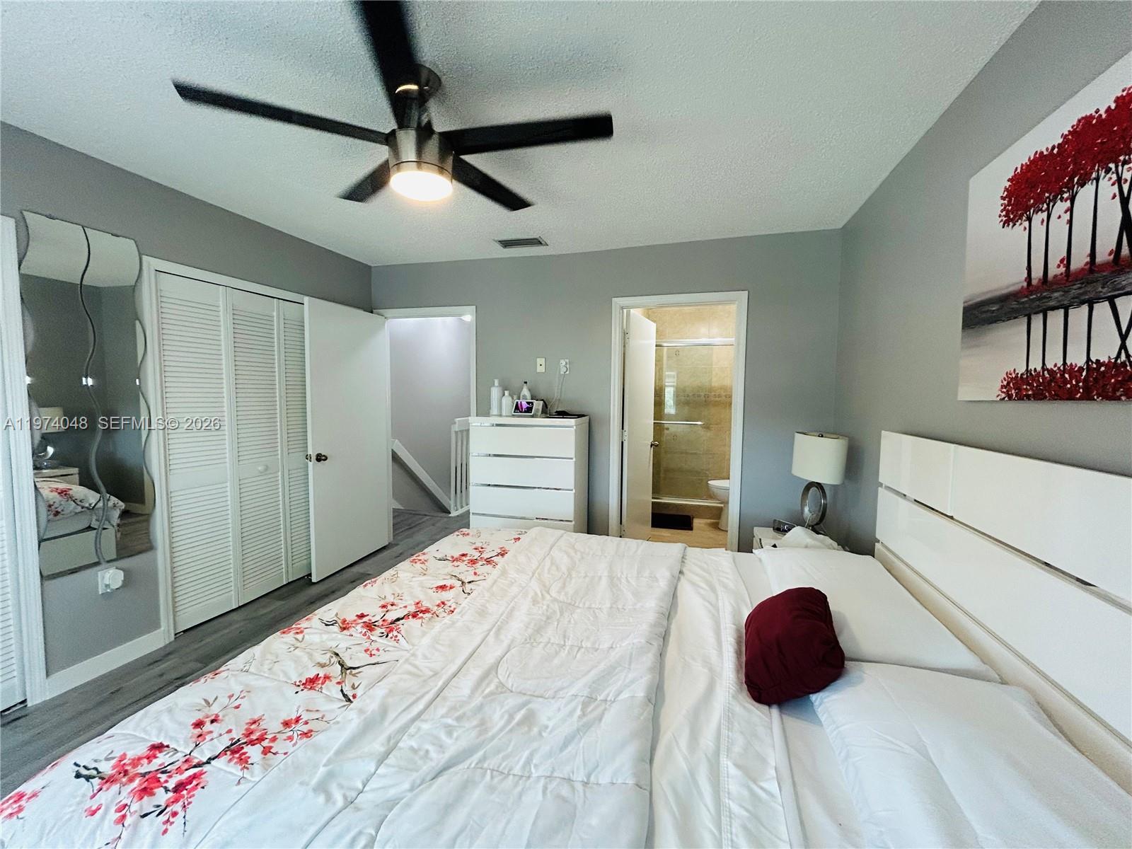 KENDALE LAKES NORTH SEC 9 - Residential