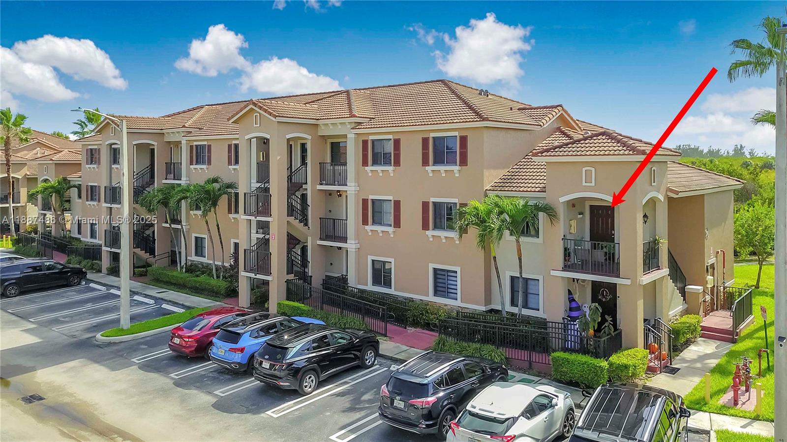 THE COURTS AT BAYSHORE II - Residential