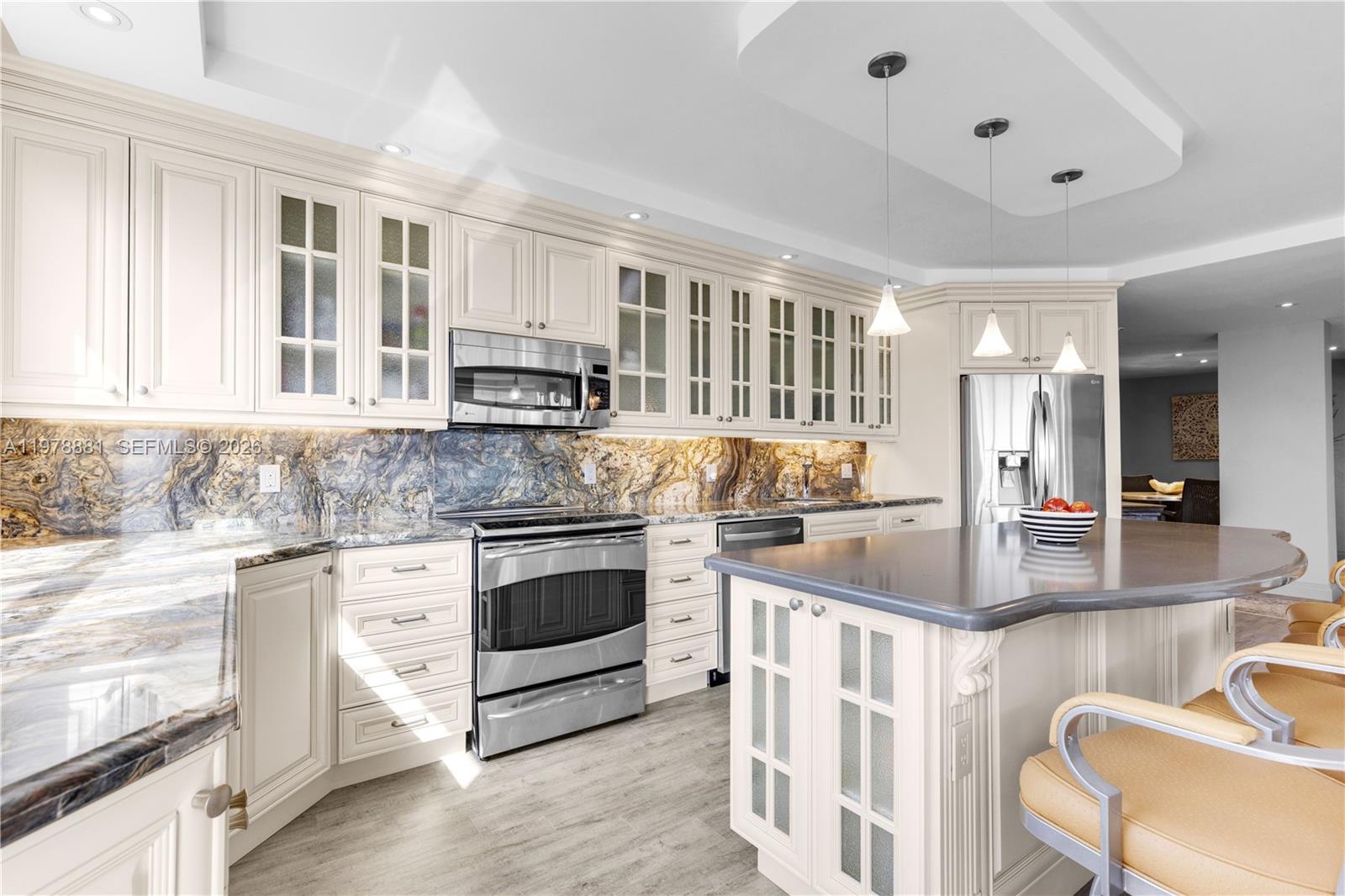 HEMISPHERES CONDO - Residential