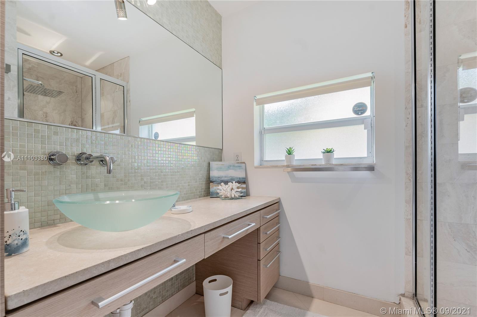 SUNSET TRAILS NO 4 - Residential Lease