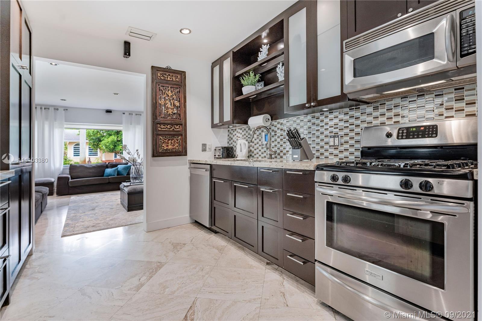 SUNSET TRAILS NO 4 - Residential Lease