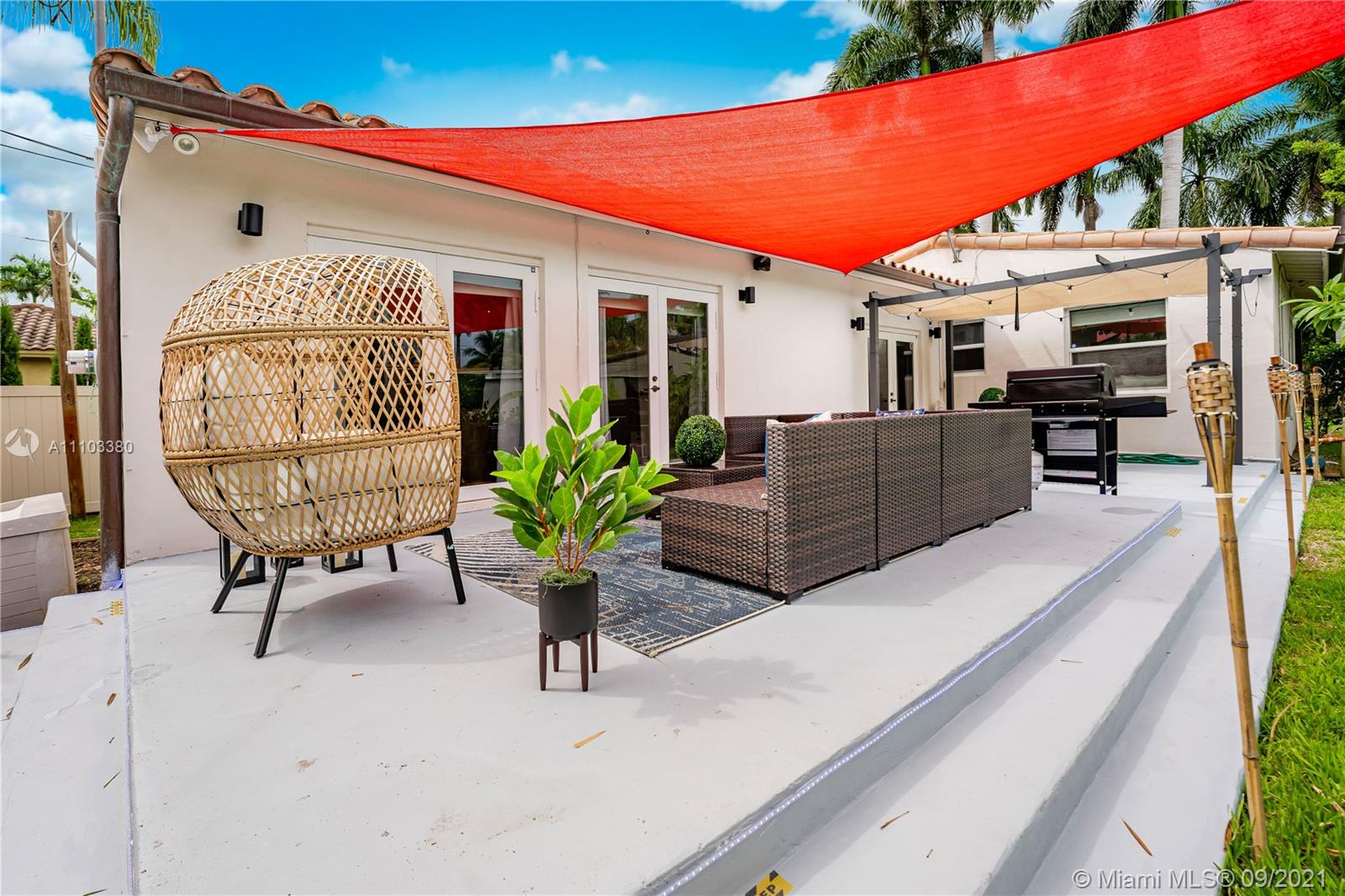 SUNSET TRAILS NO 4 - Residential Lease