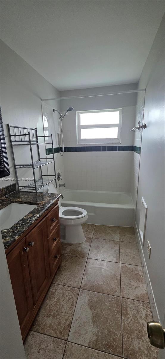 PALM BEACH CABANA COLONY - Residential Lease