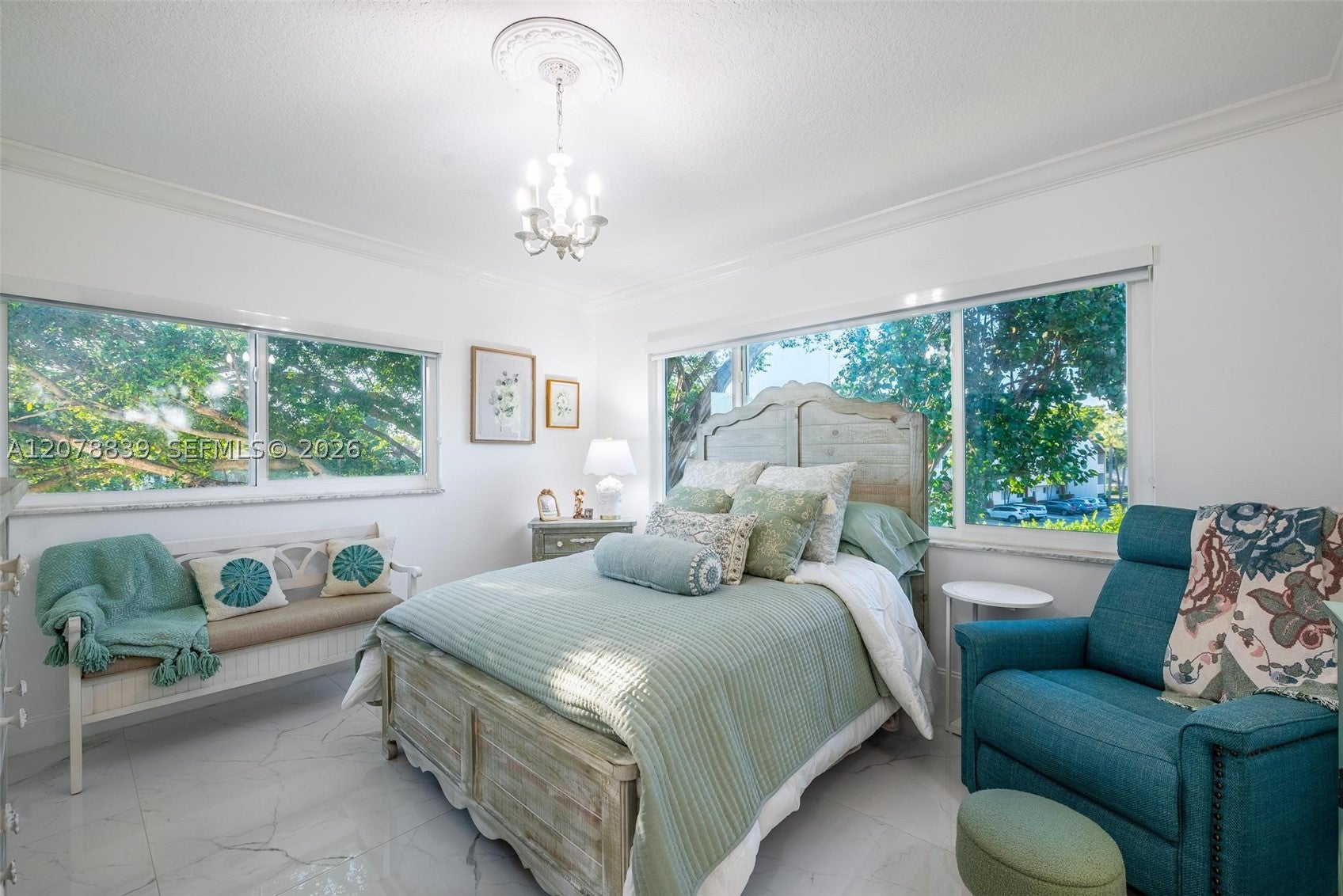 300 S Hollybrook Dr 310