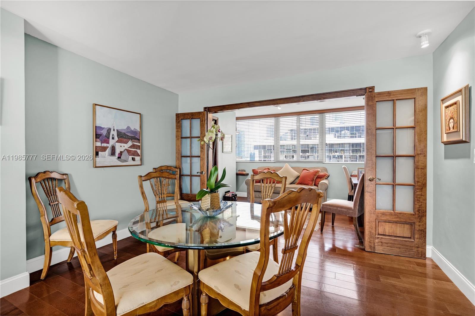 ATLANTIS ON BRICKELL COND - Residential