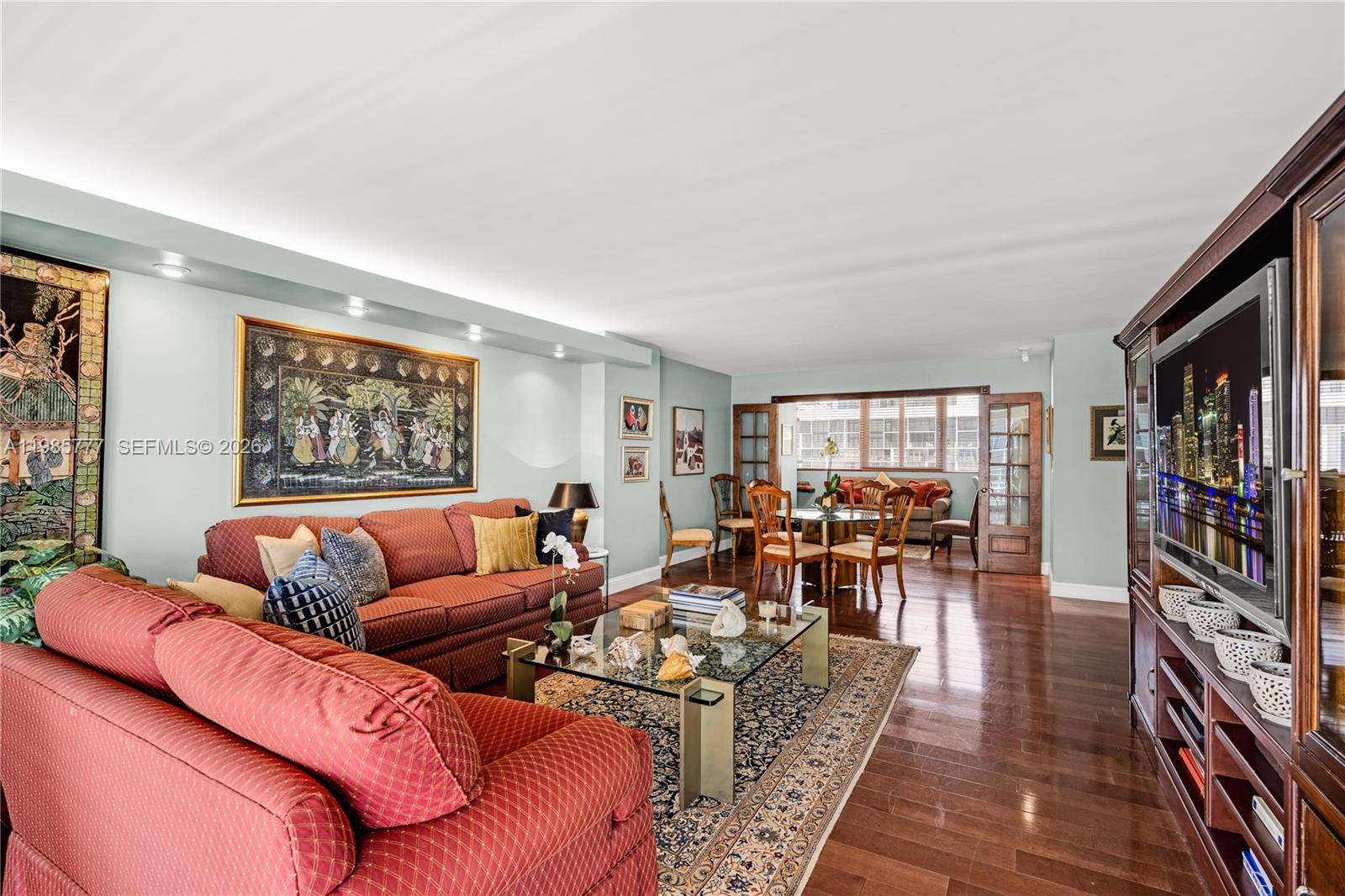 ATLANTIS ON BRICKELL COND - Residential