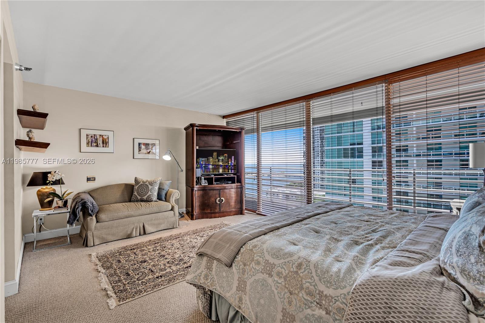 ATLANTIS ON BRICKELL COND - Residential