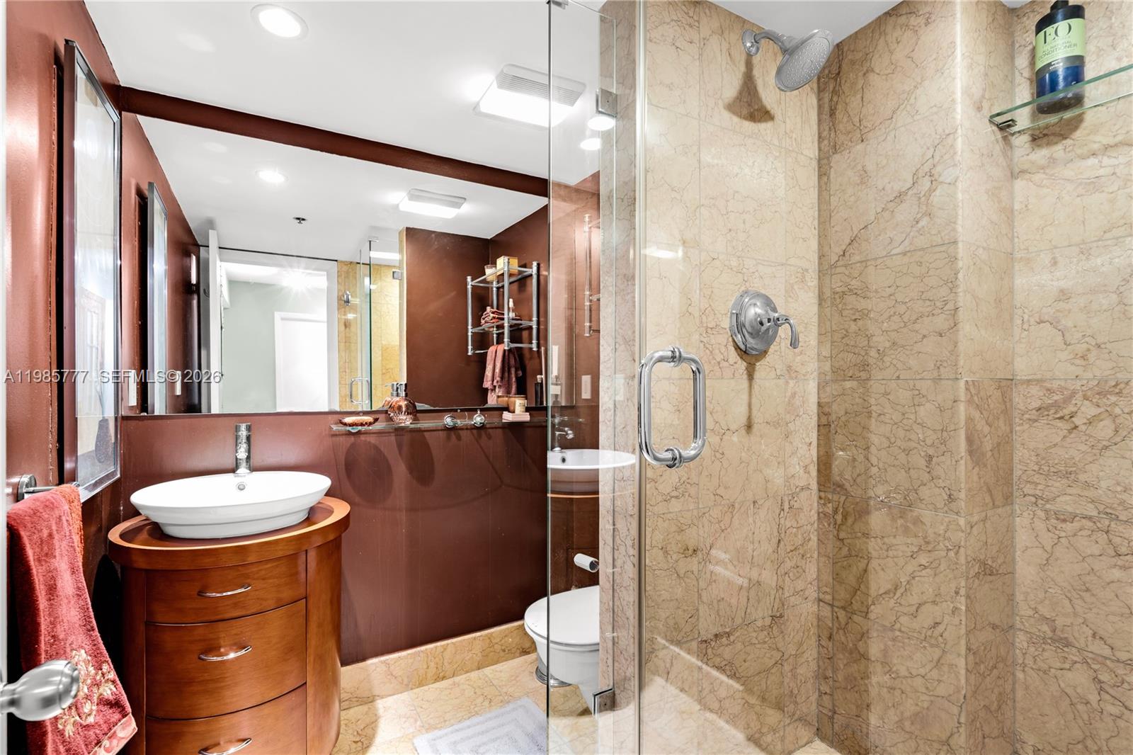 ATLANTIS ON BRICKELL COND - Residential