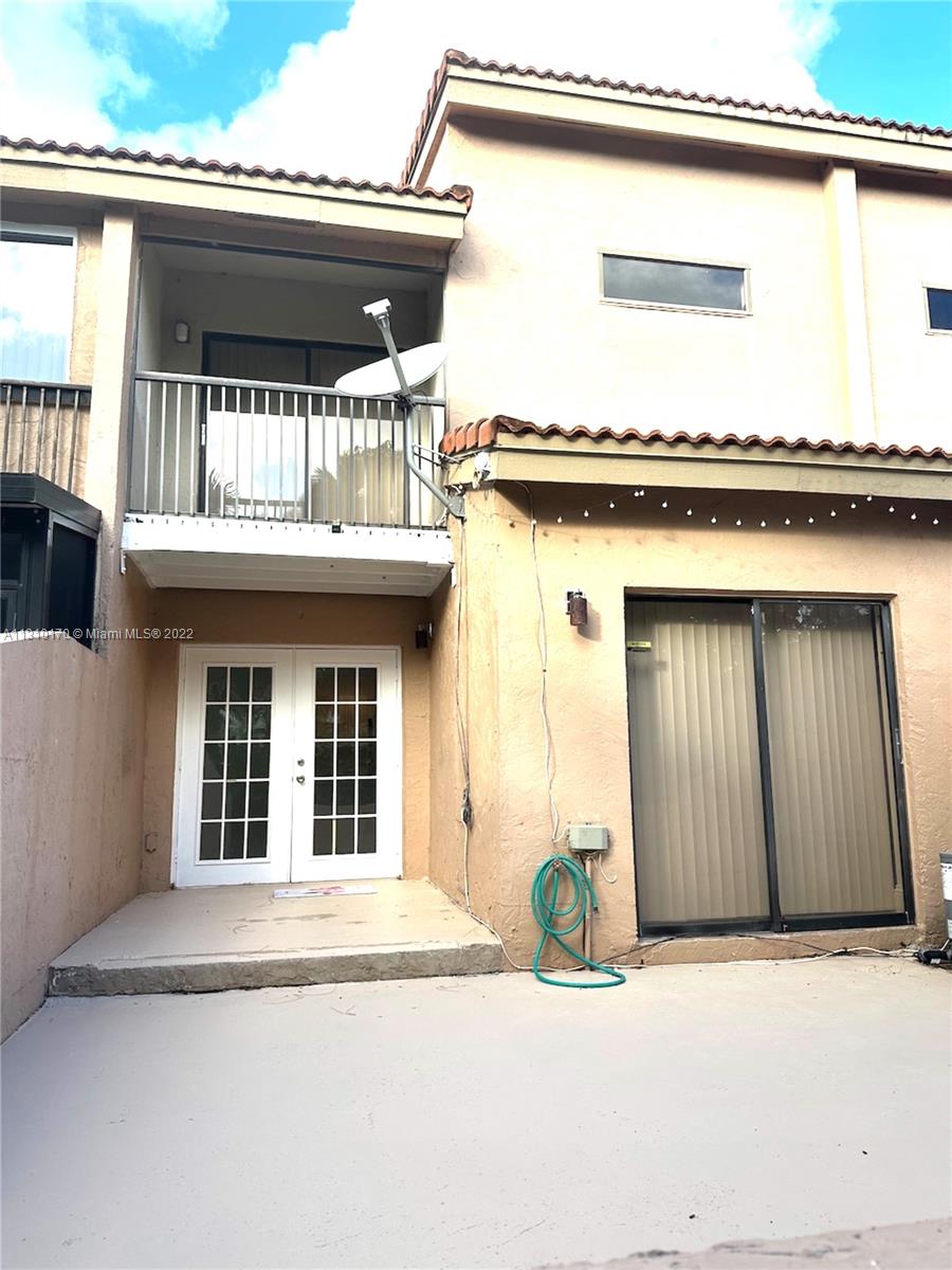 Photo 6 of 18 of listing 2904a9a7-9b6b-4d98-9a1e-da439f5e41b8 townhome
