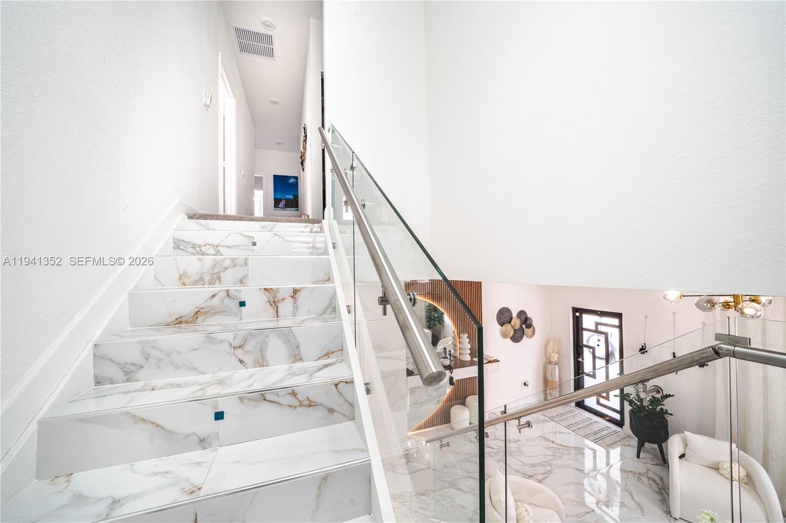 KENDALL ASSEMBLAGE NORTH - Residential Lease