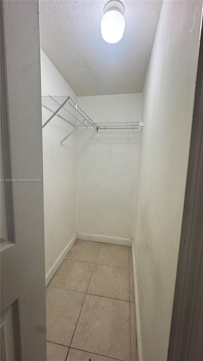 VENETIA GARDENS SOUTH CON - Residential Lease