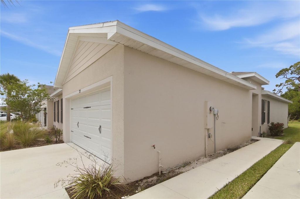 Photo of 323 Raspberry Rd #323, Fort Pierce, FL 34981 (MLS # A11963740)