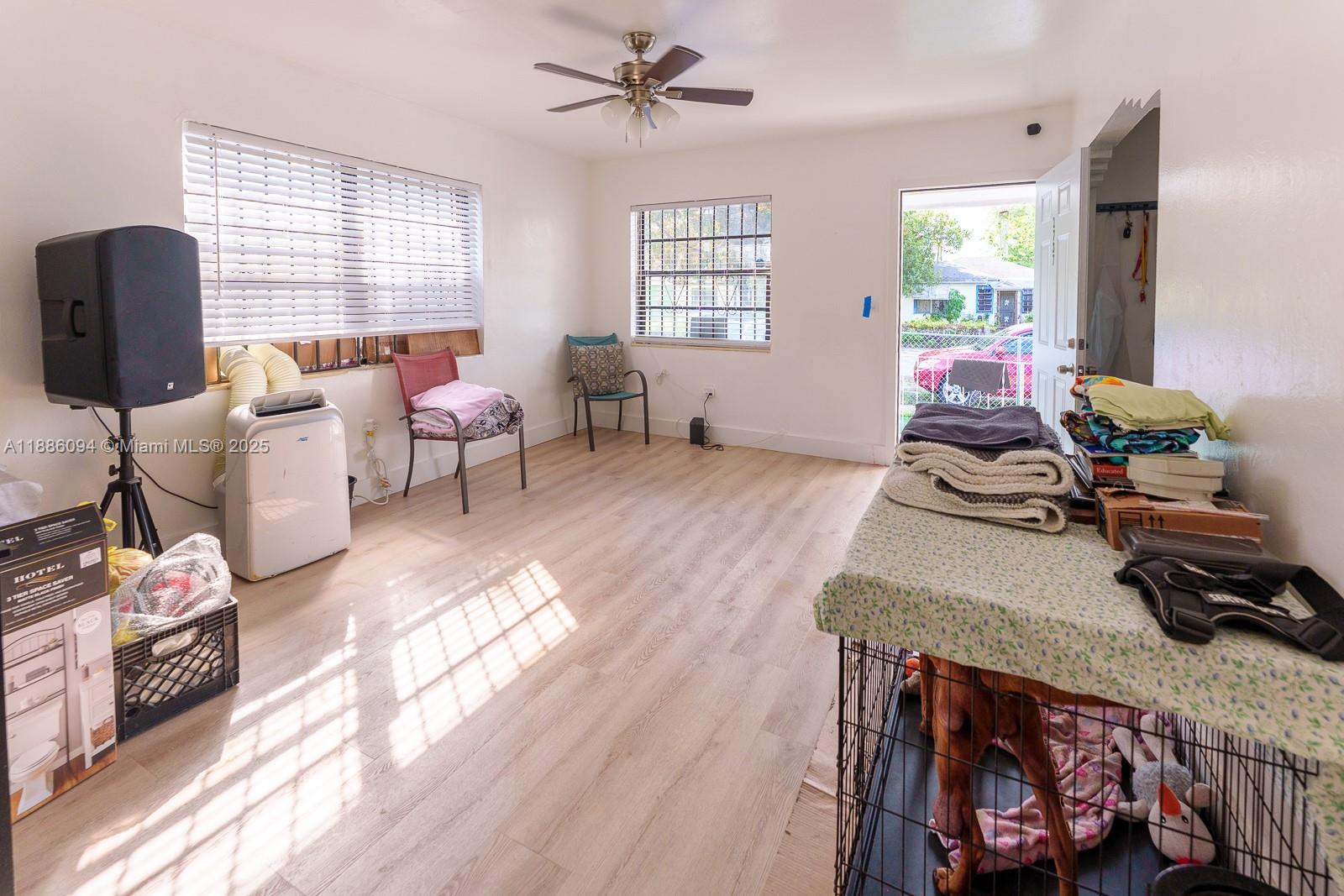 17TH AVE MANOR - Residential Income