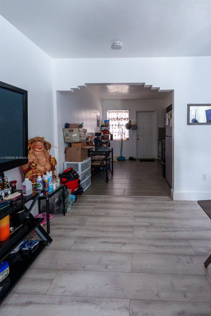 17TH AVE MANOR - Residential Income