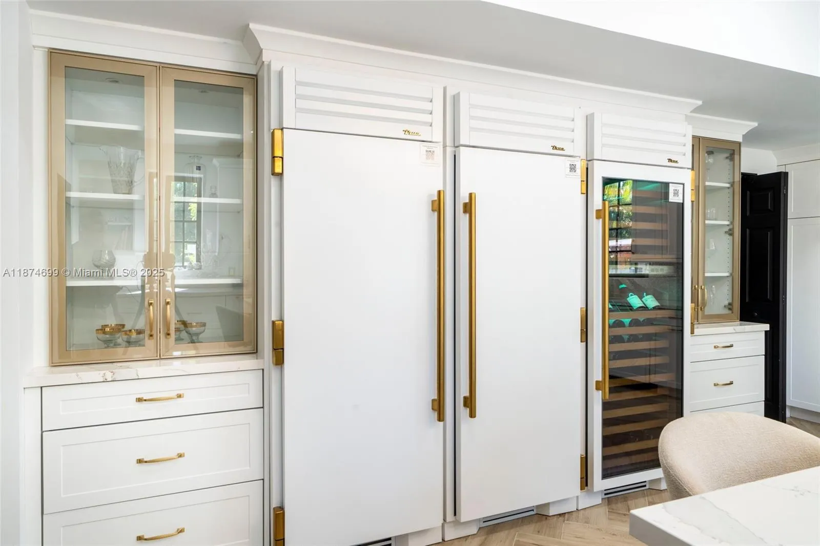 Miami Beach, Florida 33140, United States, 5 Bedrooms Bedrooms, ,5 BathroomsBathrooms,Residential,Active,206837