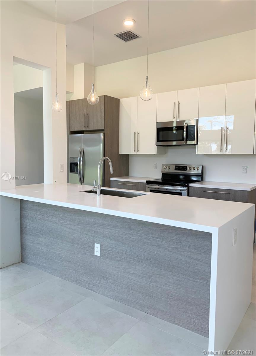 PLANTATION BUSINESS PARK - Residential