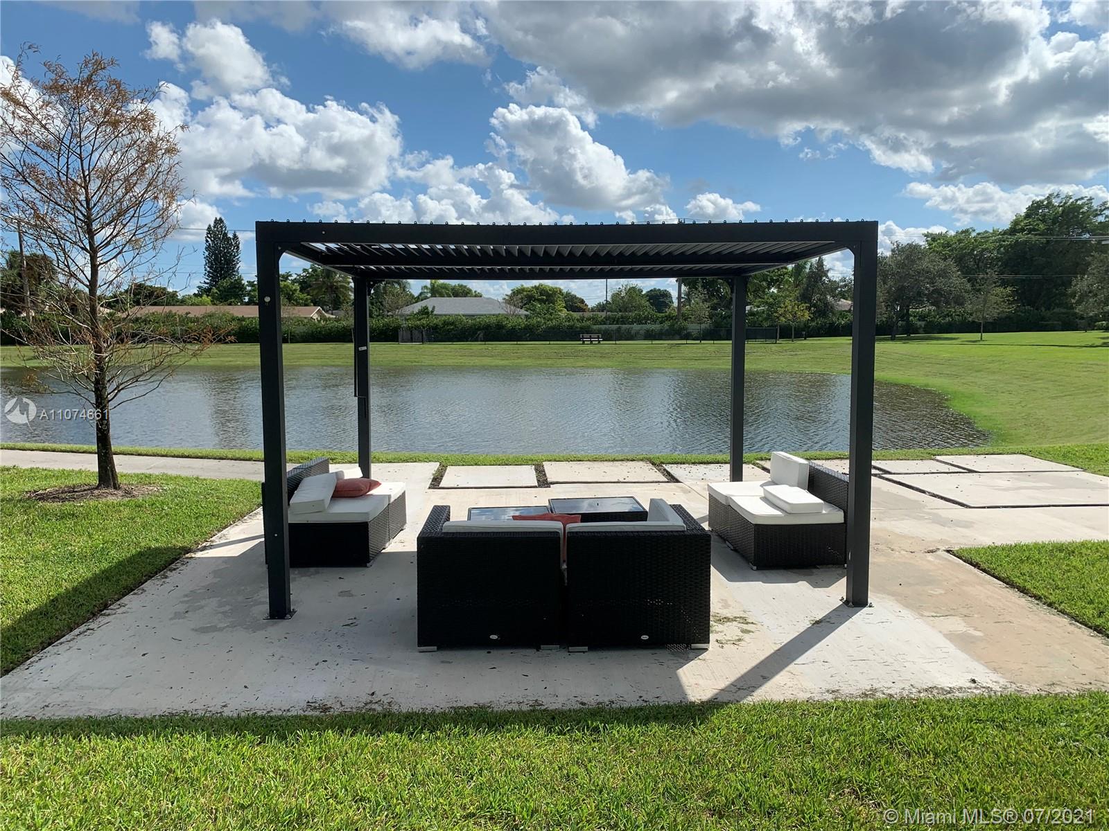 PLANTATION BUSINESS PARK - Residential