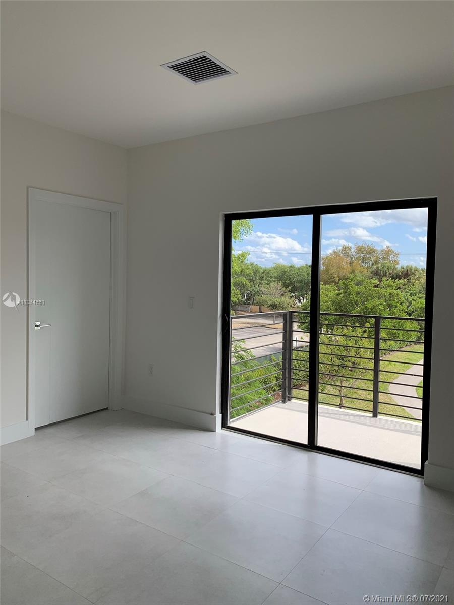 PLANTATION BUSINESS PARK - Residential
