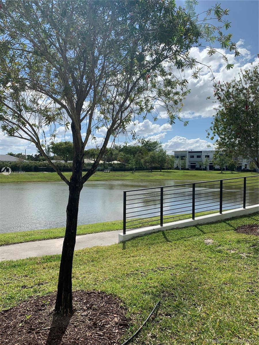 PLANTATION BUSINESS PARK - Residential