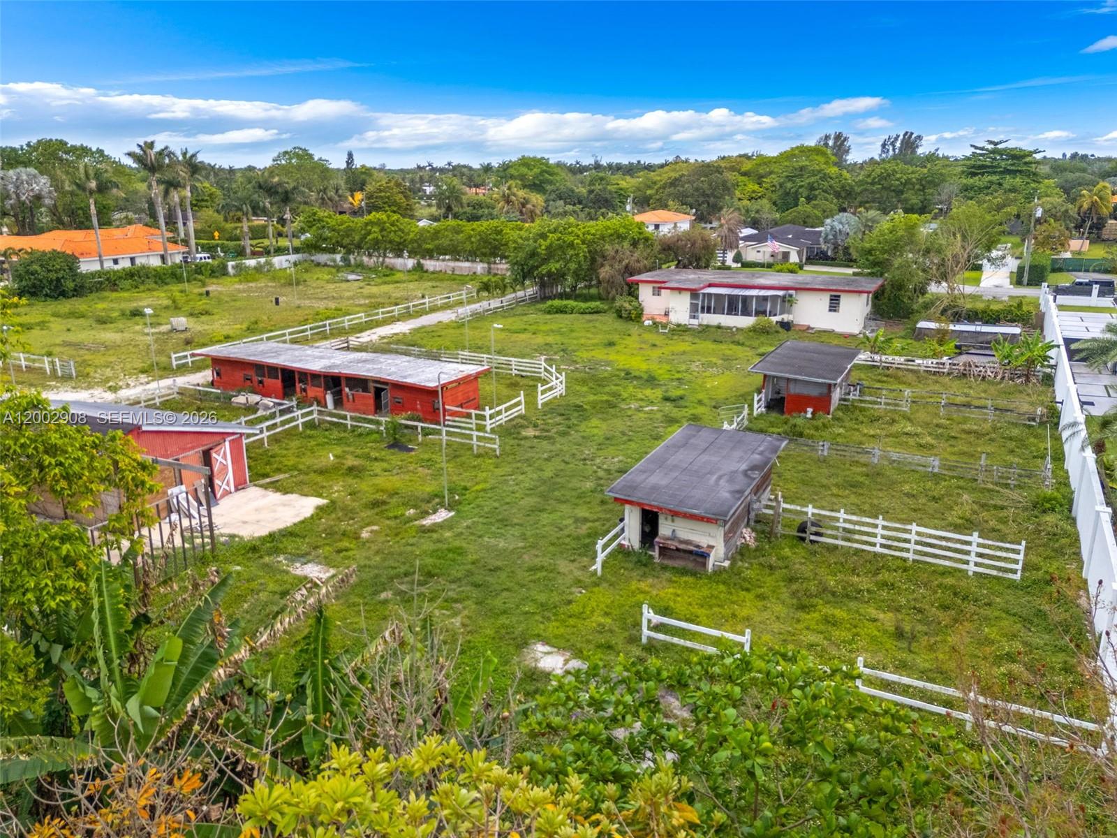 BIRD ROAD FARMSITES - Land