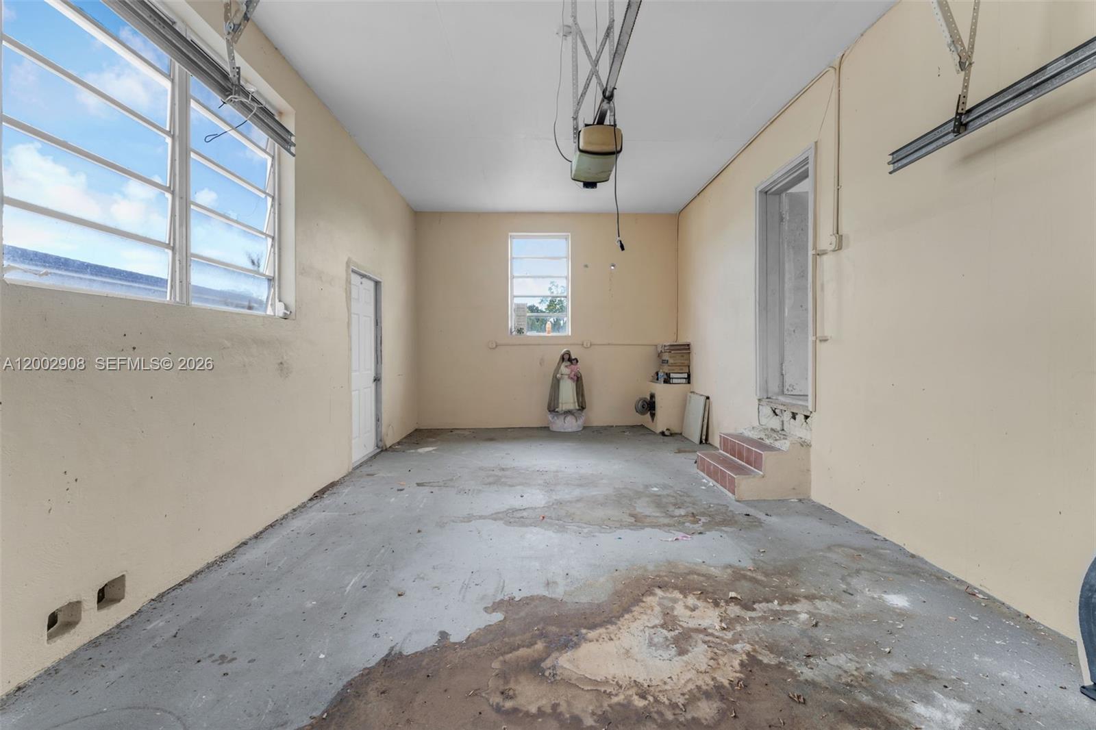 BIRD ROAD FARMSITES - Land