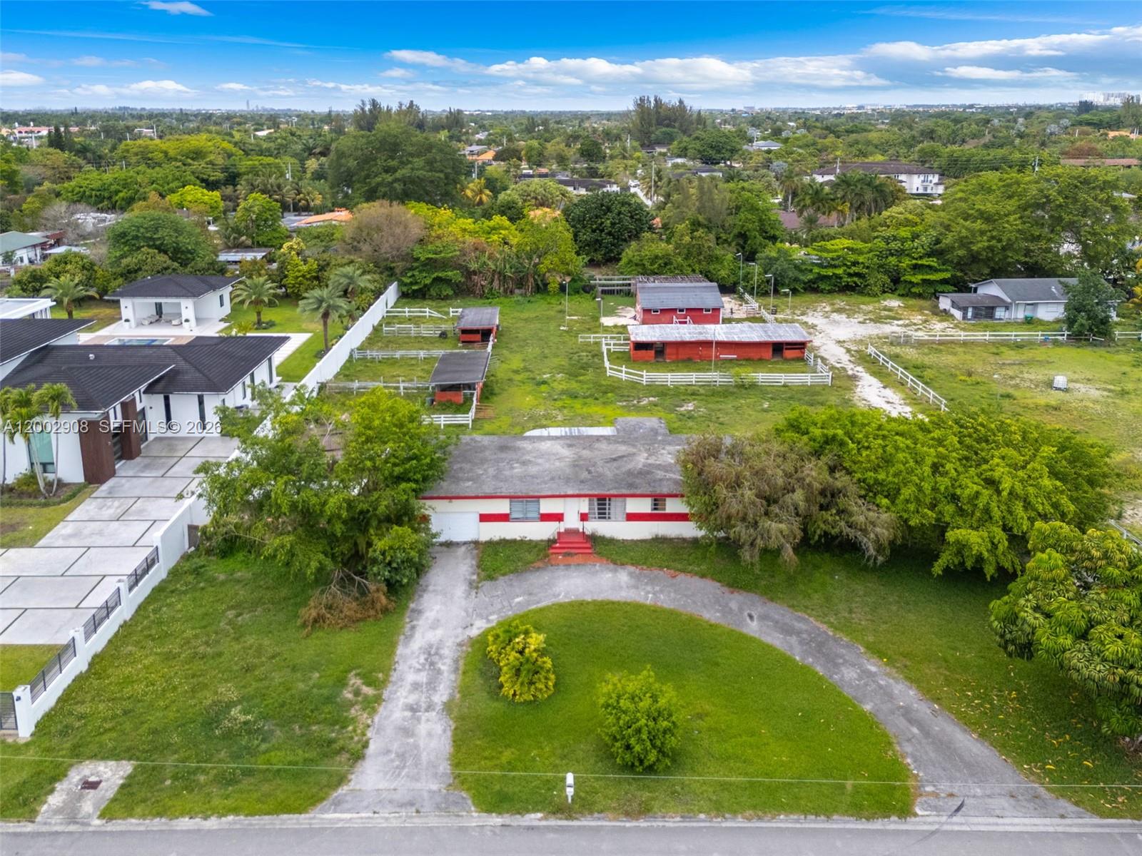 BIRD ROAD FARMSITES - Land