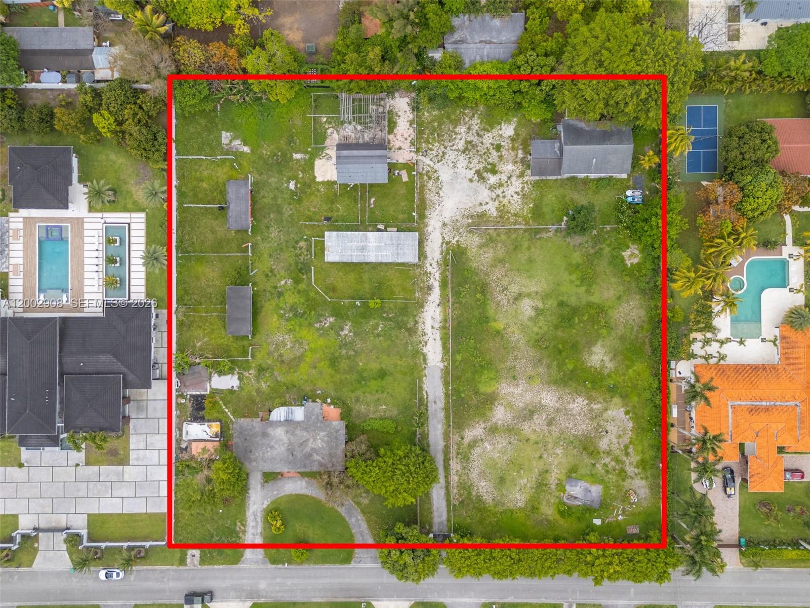 BIRD ROAD FARMSITES - Land