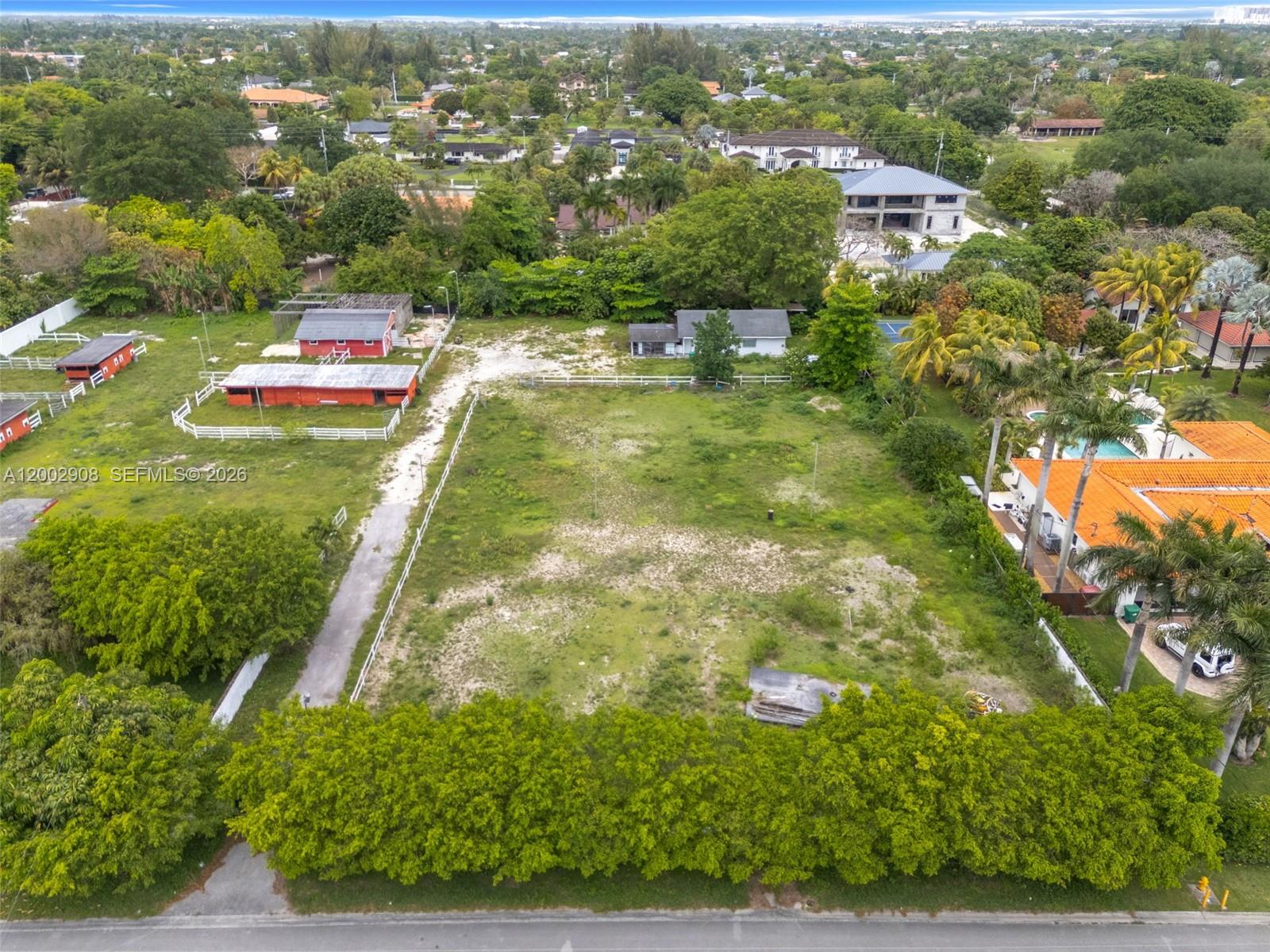 BIRD ROAD FARMSITES - Land