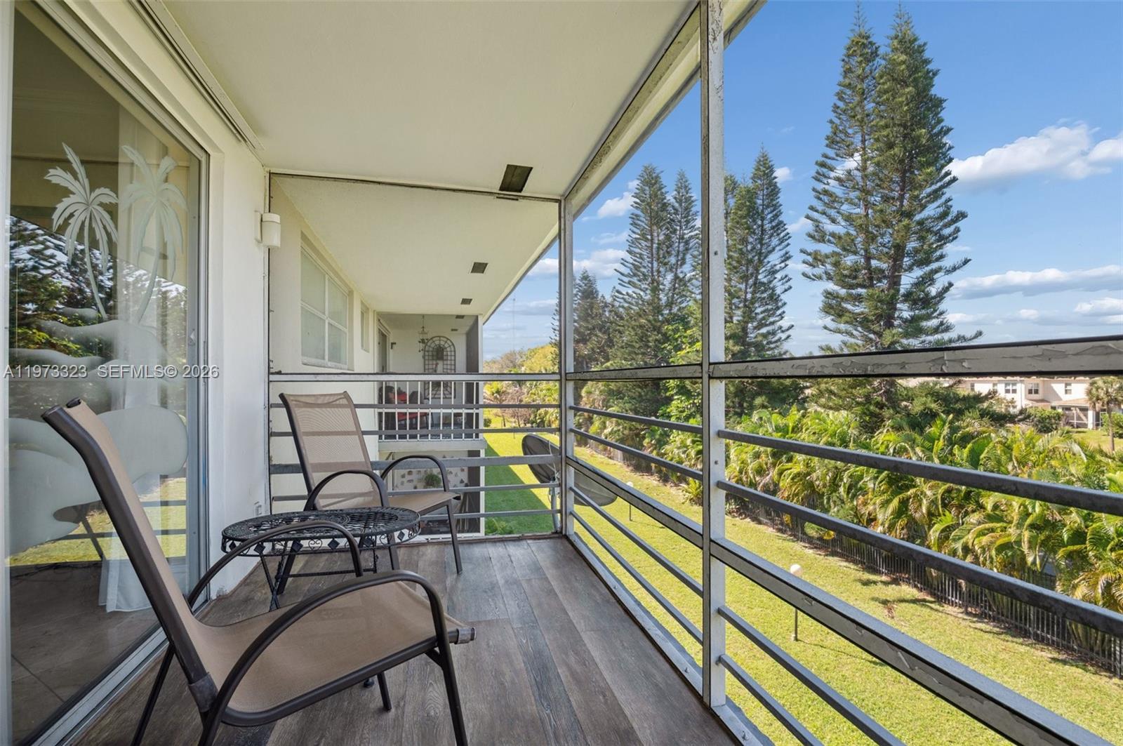 HILLCREST NO 4 CONDO - Residential