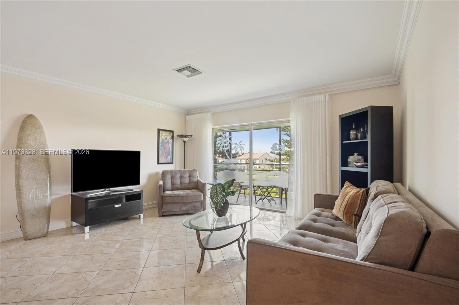 HILLCREST NO 4 CONDO - Residential