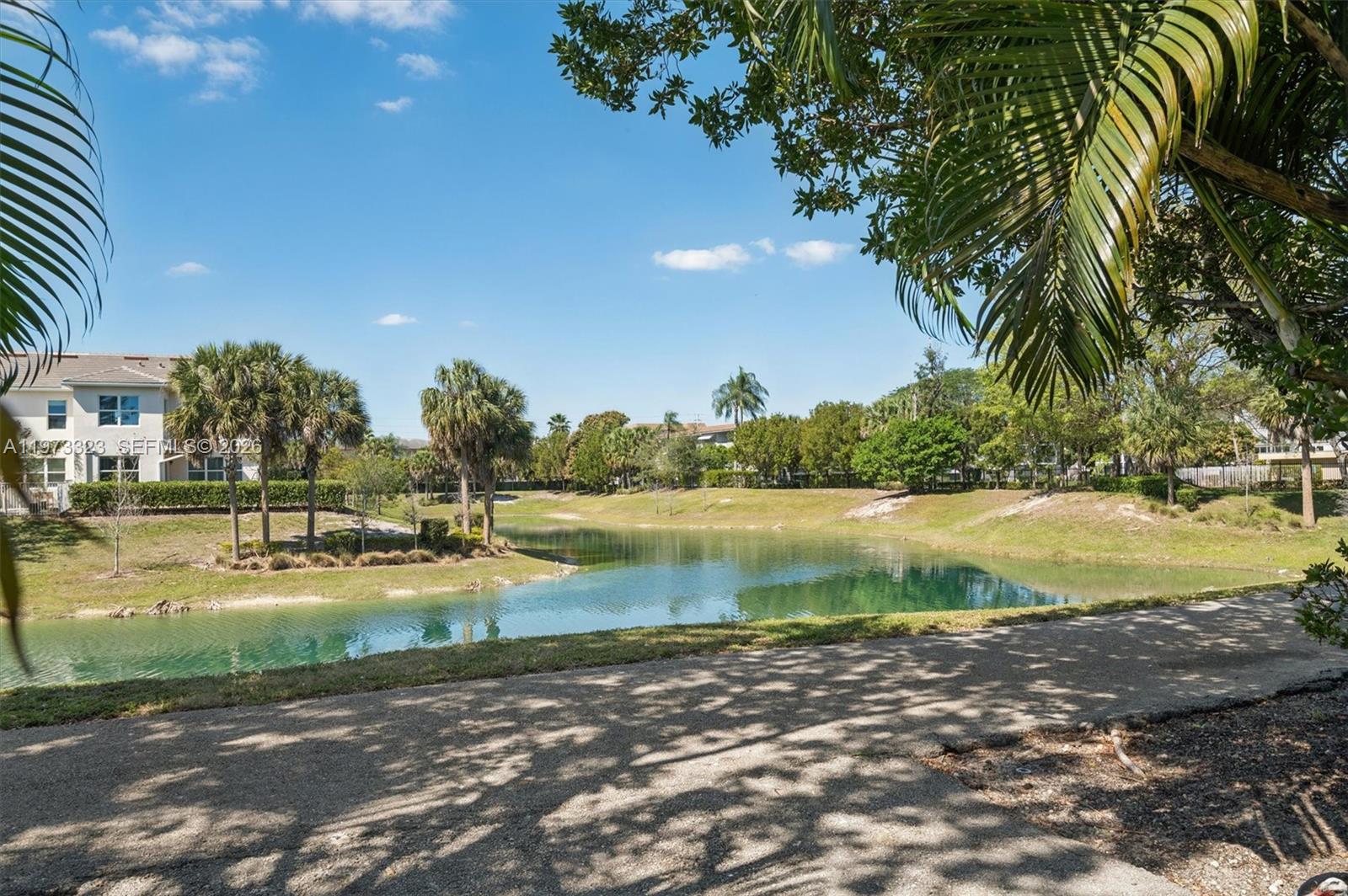 HILLCREST NO 4 CONDO - Residential