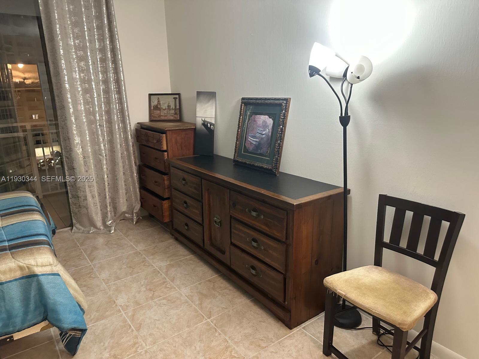 IMPERIAL TOWERS NORTH CON - Residential Lease