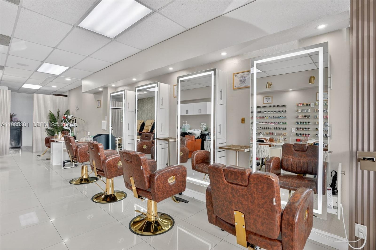 Full Service Beauty Salon on 8 Street