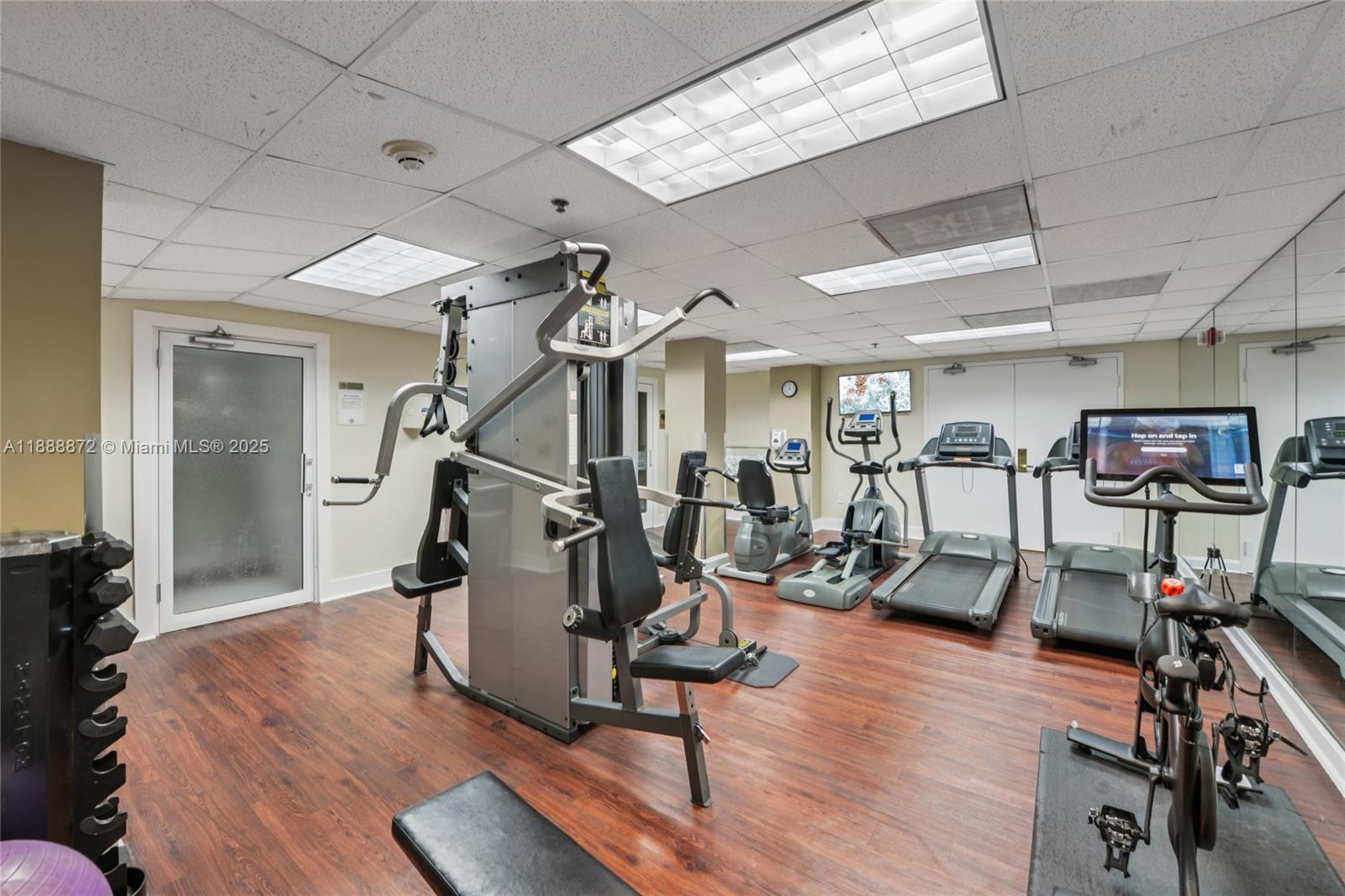 THE MUTINY CONDO - Residential