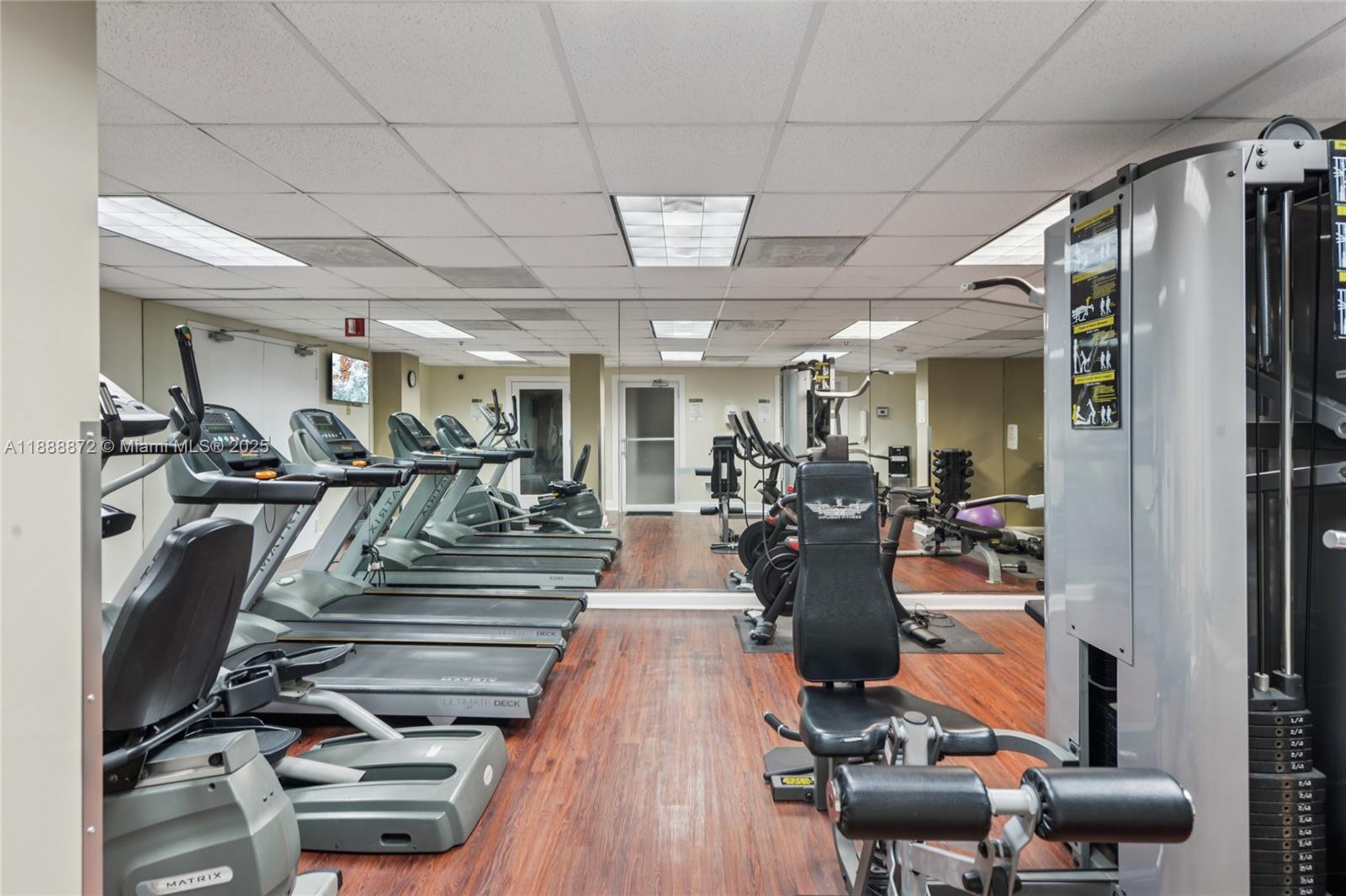 THE MUTINY CONDO - Residential