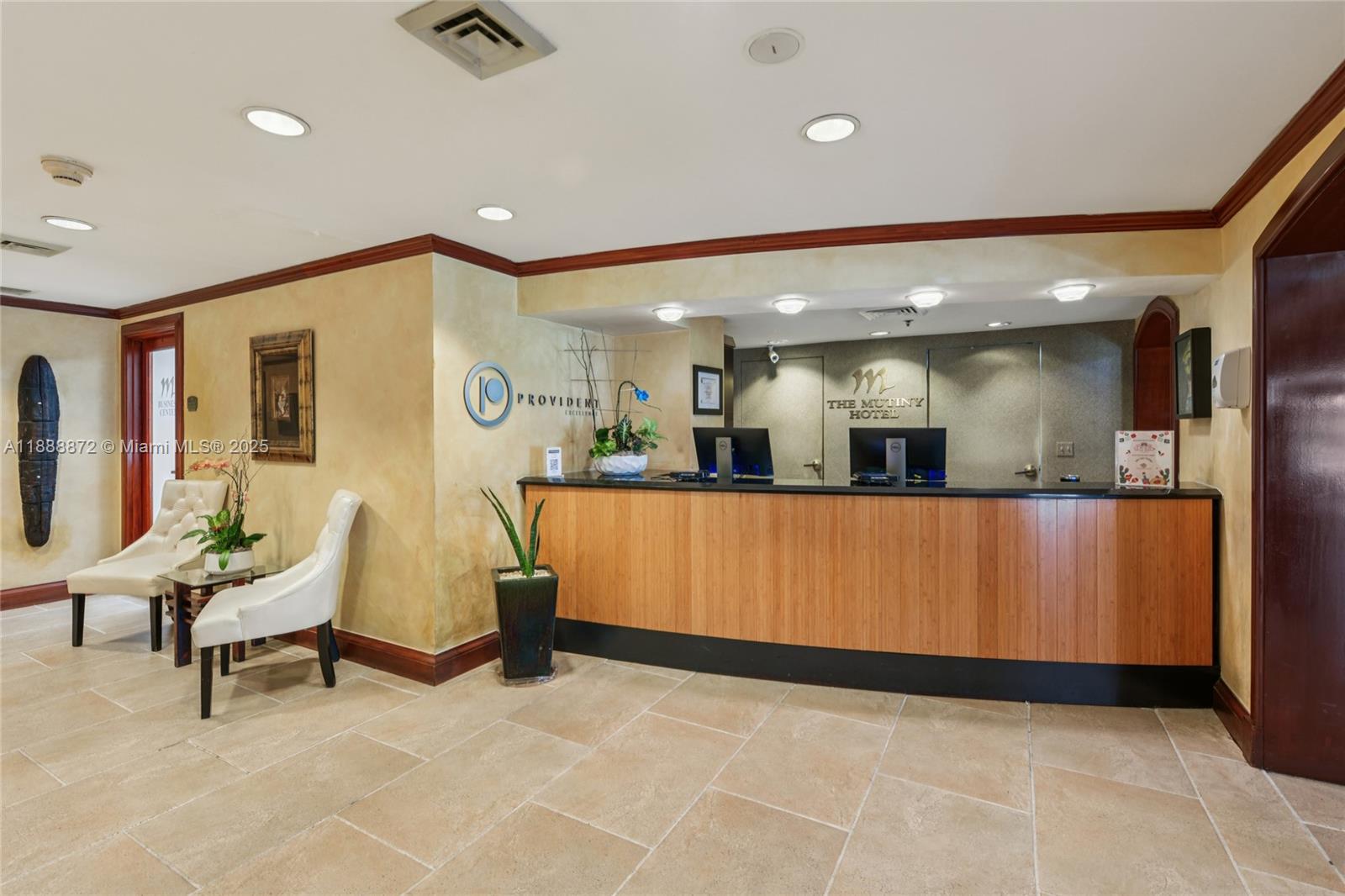 THE MUTINY CONDO - Residential