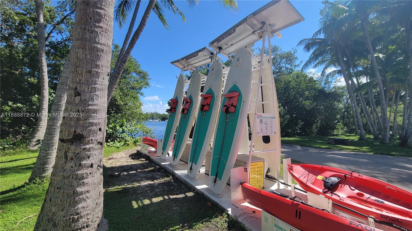 THE MUTINY CONDO - Residential