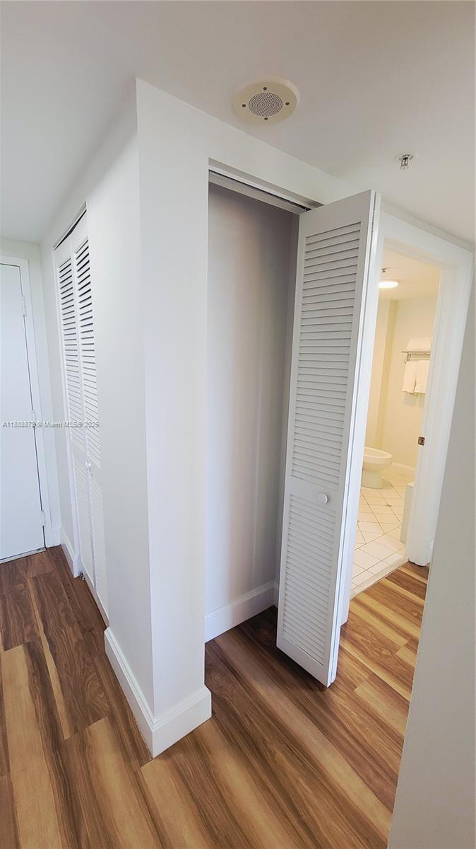 THE MUTINY CONDO - Residential