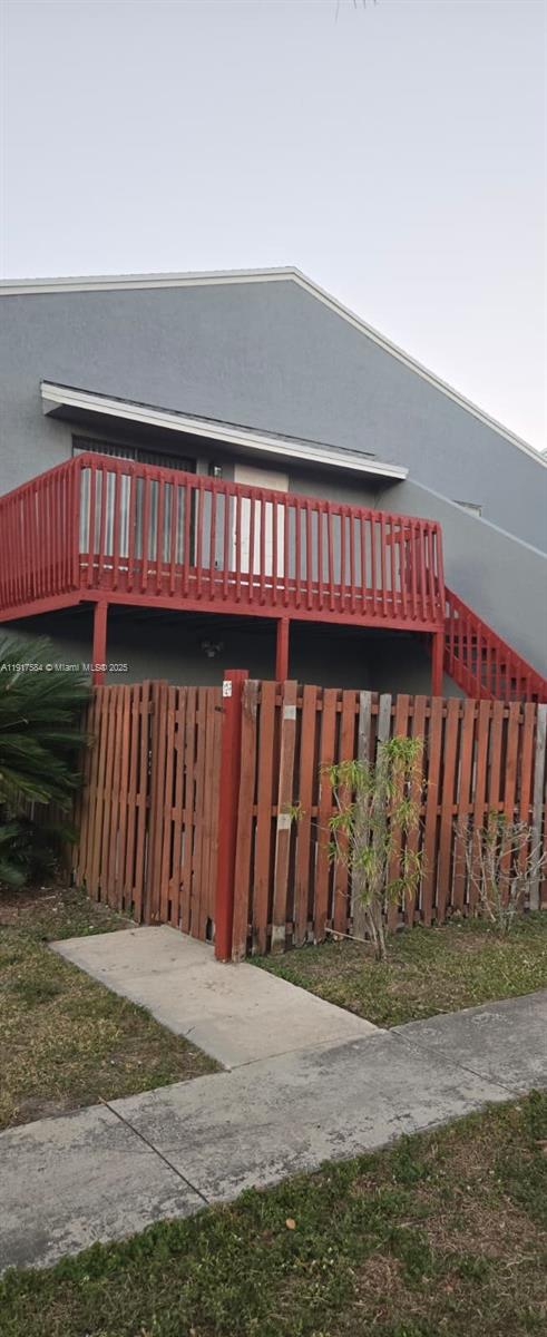 CROSSINGS OF BOYNTON BEAC - Residential Lease