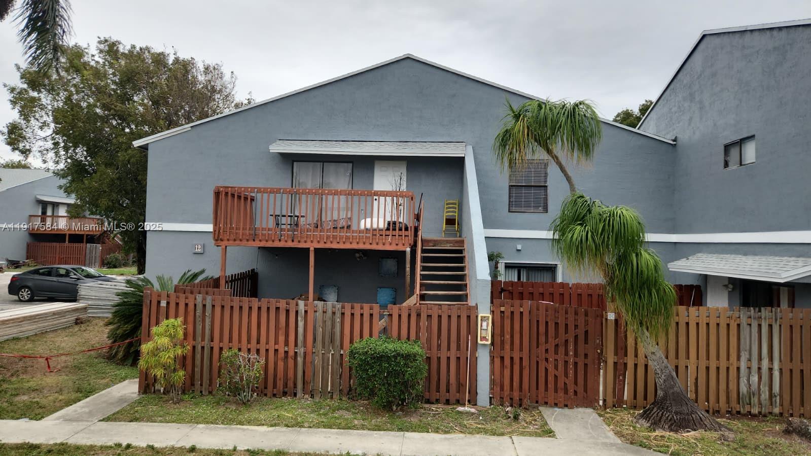 CROSSINGS OF BOYNTON BEAC - Residential Lease