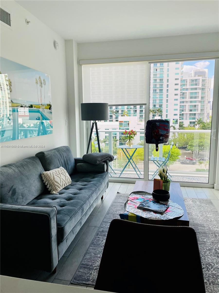 26 EDGEWATER CONDO - Residential Lease