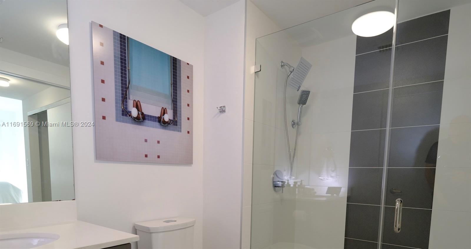 26 EDGEWATER CONDO - Residential Lease