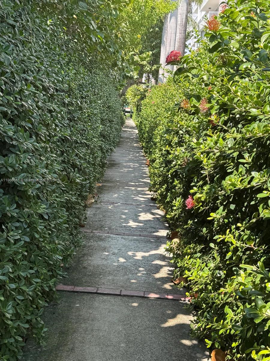 GRAPETREE TOWNHOUSE CONDO - Residential