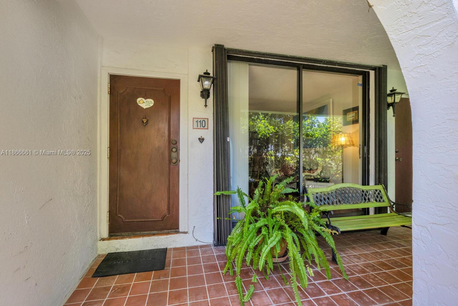 GRAPETREE TOWNHOUSE CONDO - Residential
