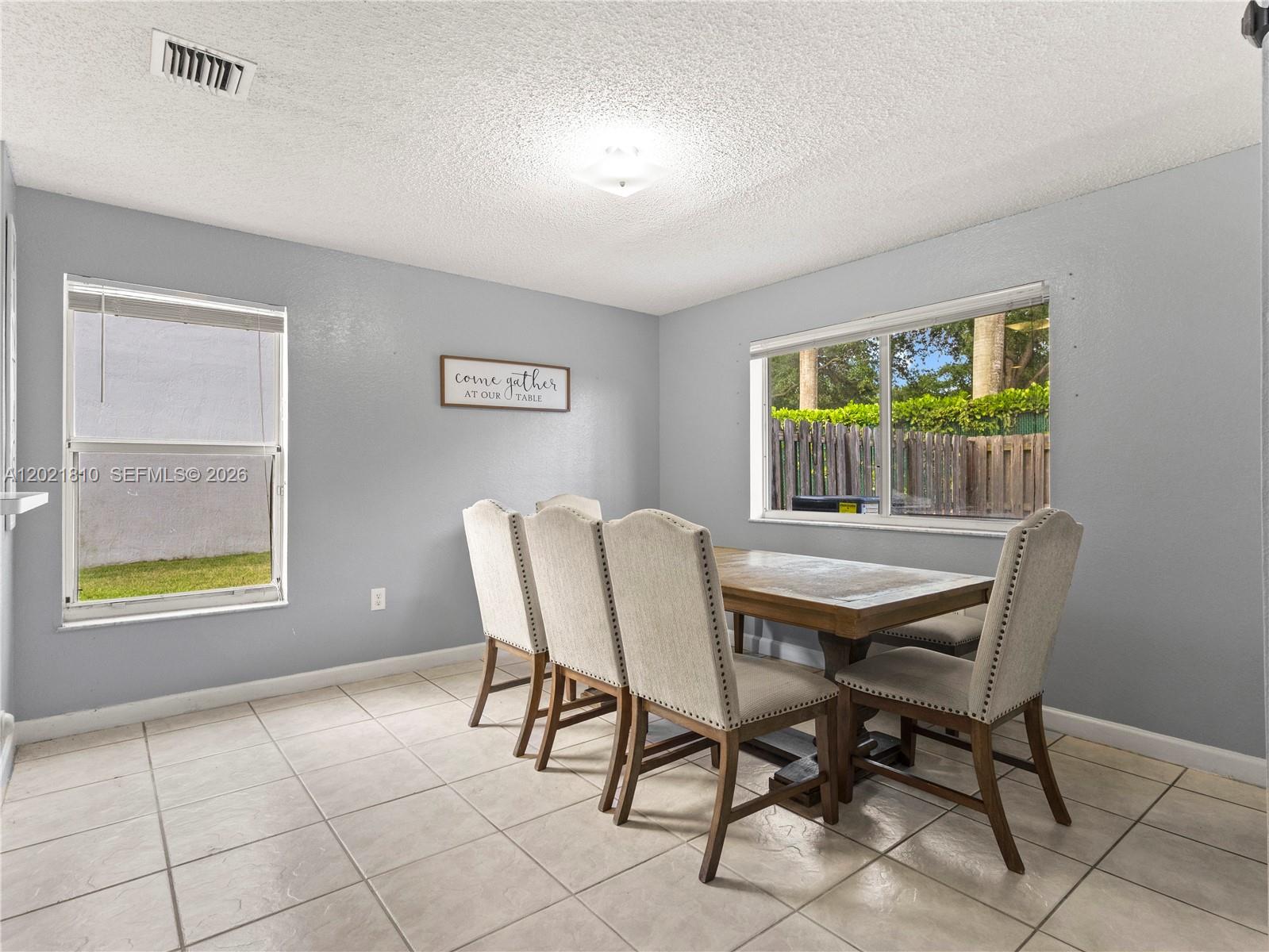 DORAL LANDINGS TOWNHOMES - Residential