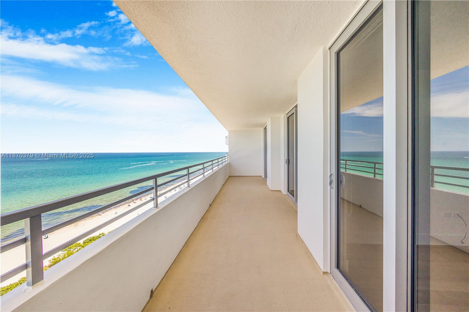 5555 Collins Ave 16K