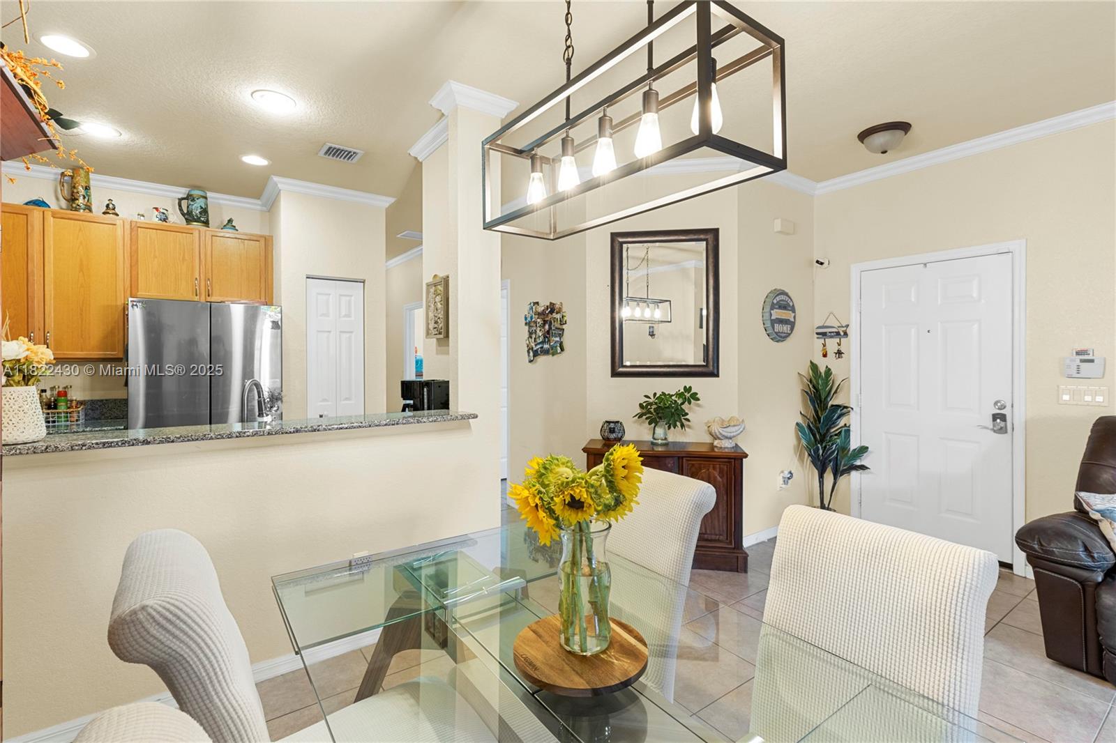 9052 Plymouth Pl 9052